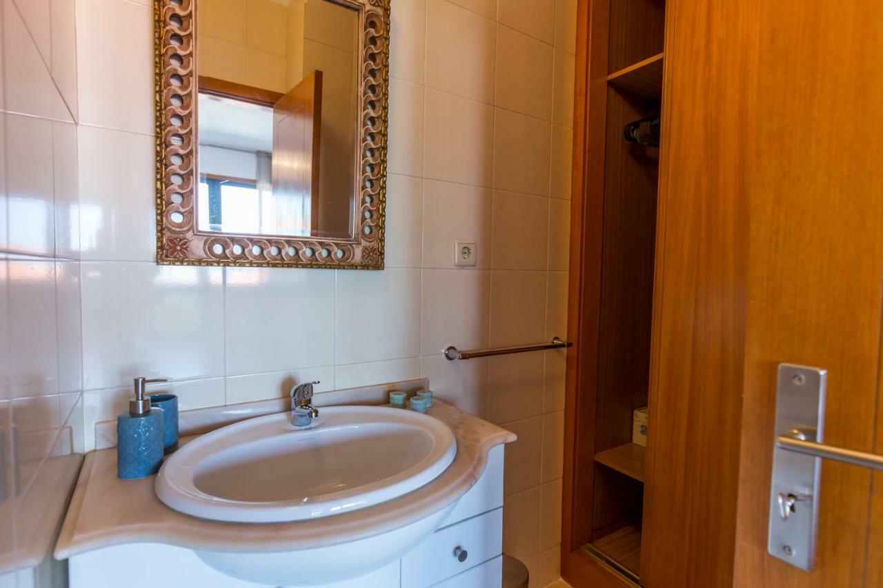 Sunset Relaxing Apt With Terrace, Parking & Bikes Porto Ngoại thất bức ảnh
